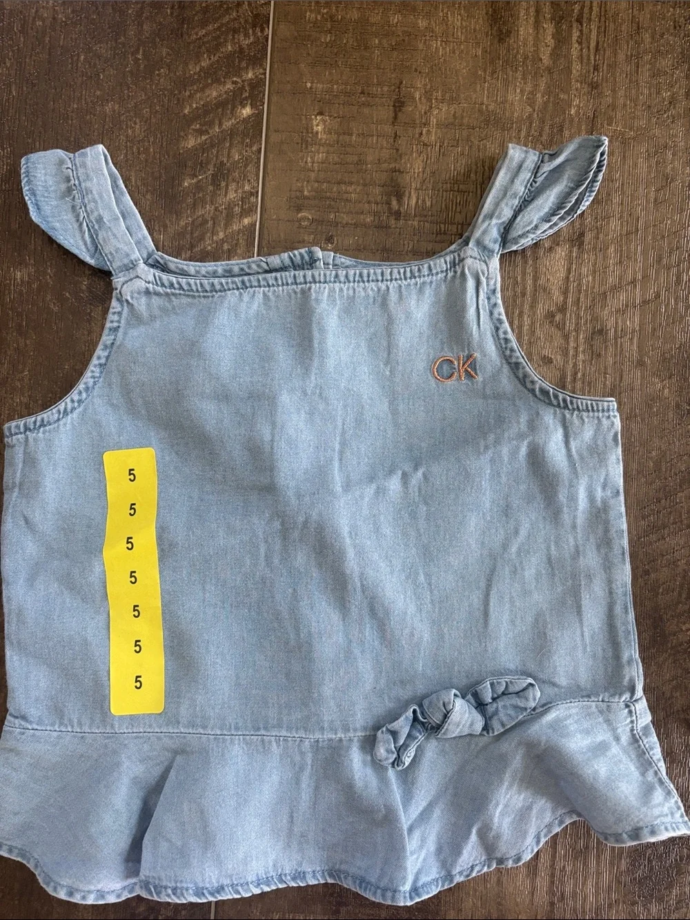 Vineyard Vines 2pc swimsuit size 4/5 and CK outfit.